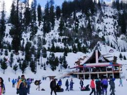 Delhi Manali Volvo Tour Package